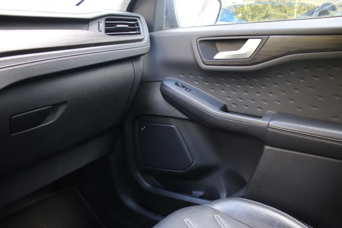 2.5 PHEV Vignale | PANODAK | WINTERPACK | ADAPTIVE CRUISE | LANE ASSIST | 360° CAMERA | ELEKTR. STOEL INCL GEHEUGEN | DEALER OH | DODE HOEK
