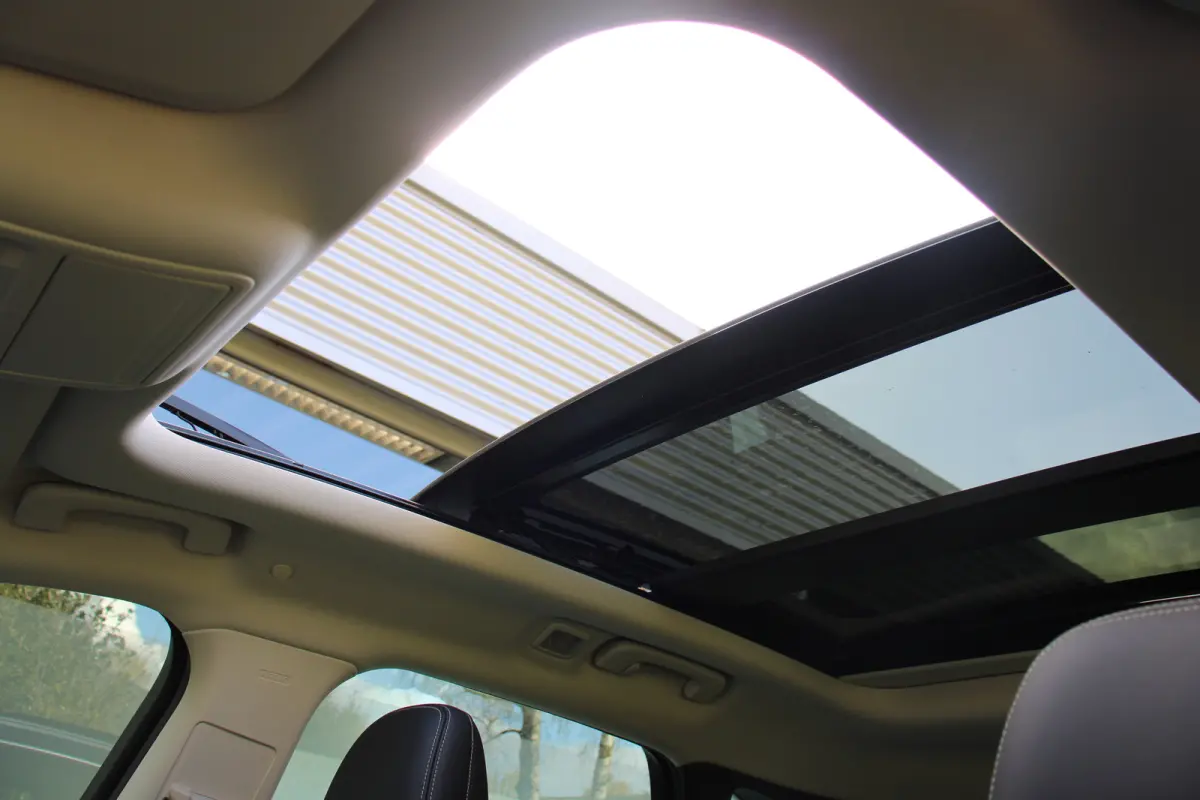 2.5 PHEV Vignale | PANODAK | WINTERPACK | ADAPTIVE CRUISE | LANE ASSIST | 360° CAMERA | ELEKTR. STOEL INCL GEHEUGEN | DEALER OH | DODE HOEK