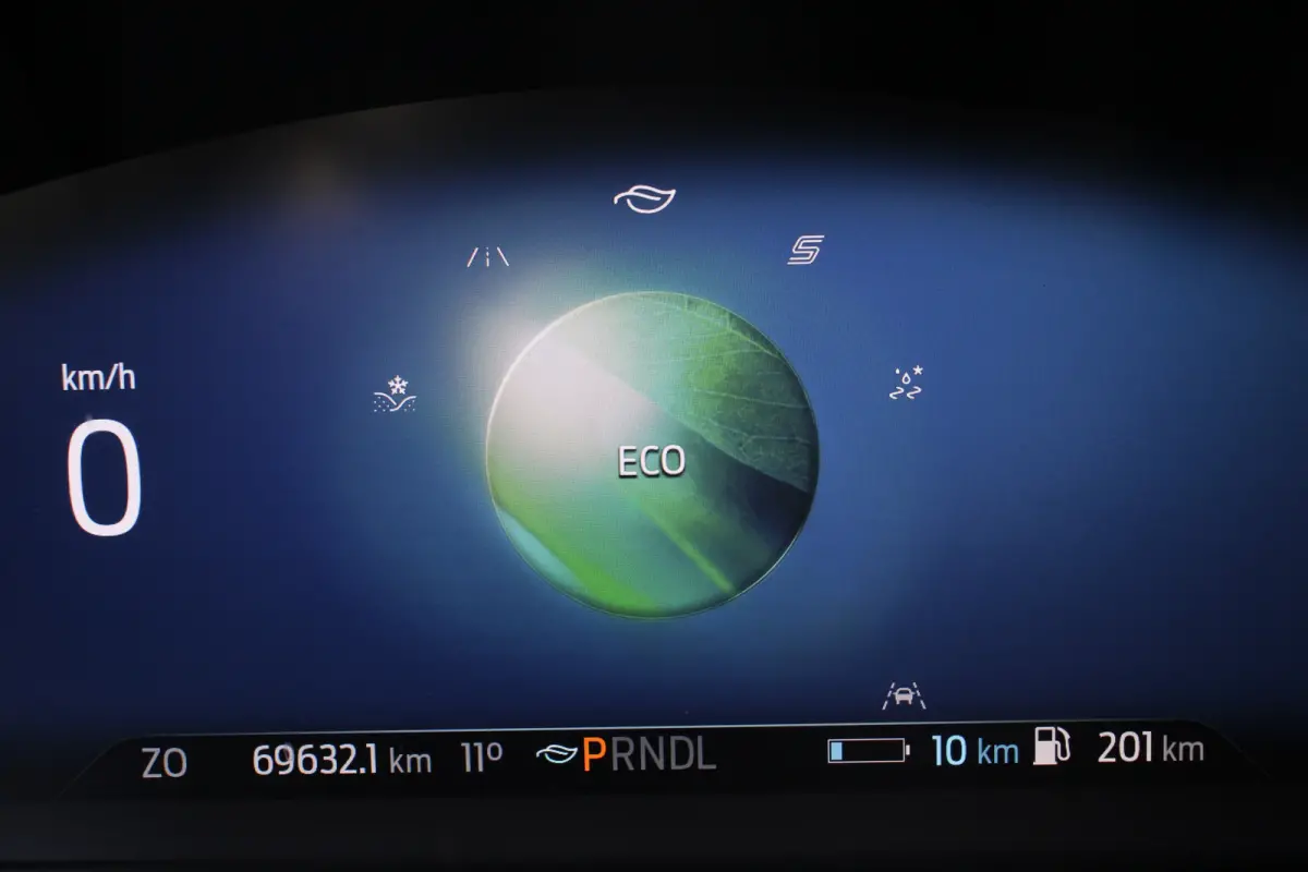 2.5 PHEV Vignale | PANODAK | WINTERPACK | ADAPTIVE CRUISE | LANE ASSIST | 360° CAMERA | ELEKTR. STOEL INCL GEHEUGEN | DEALER OH | DODE HOEK