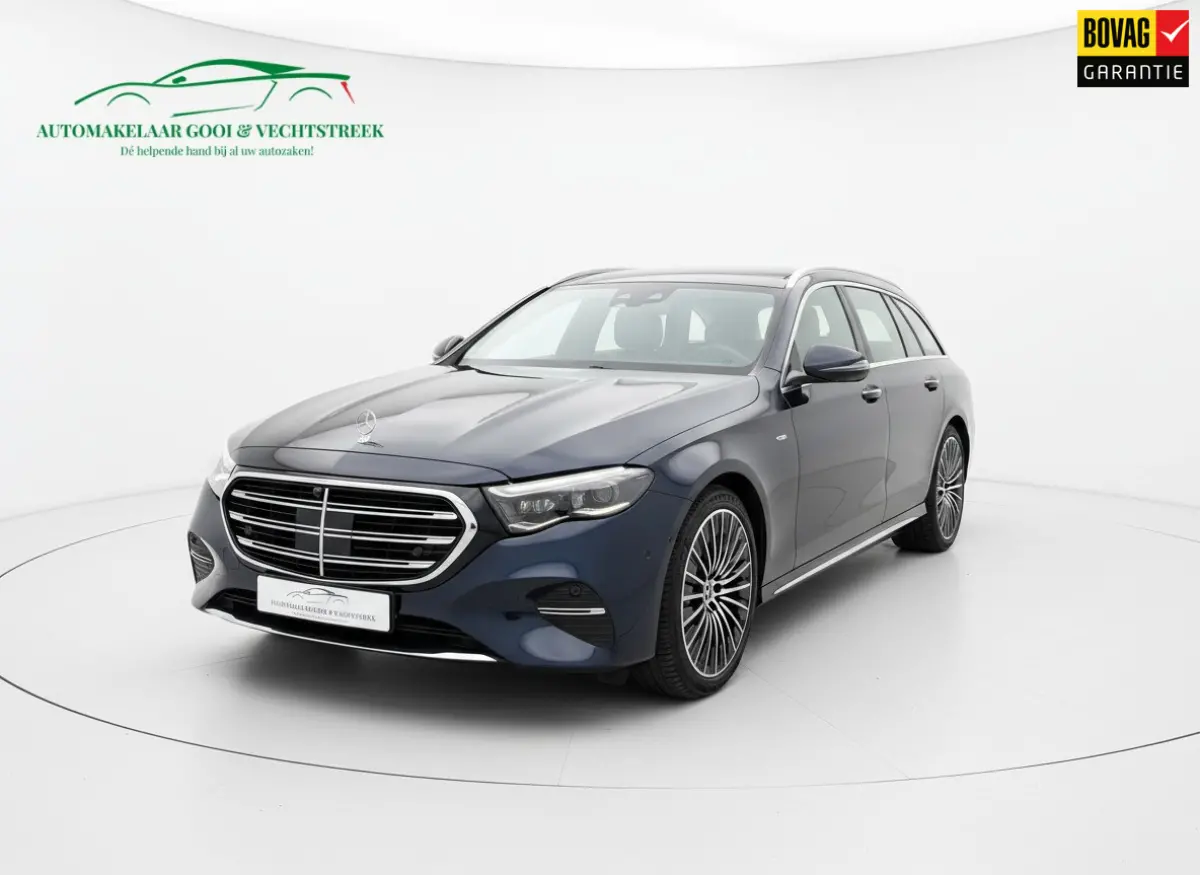 300 e Exclusive Line - Soft-close - Airmatic - Superscreen - VOL