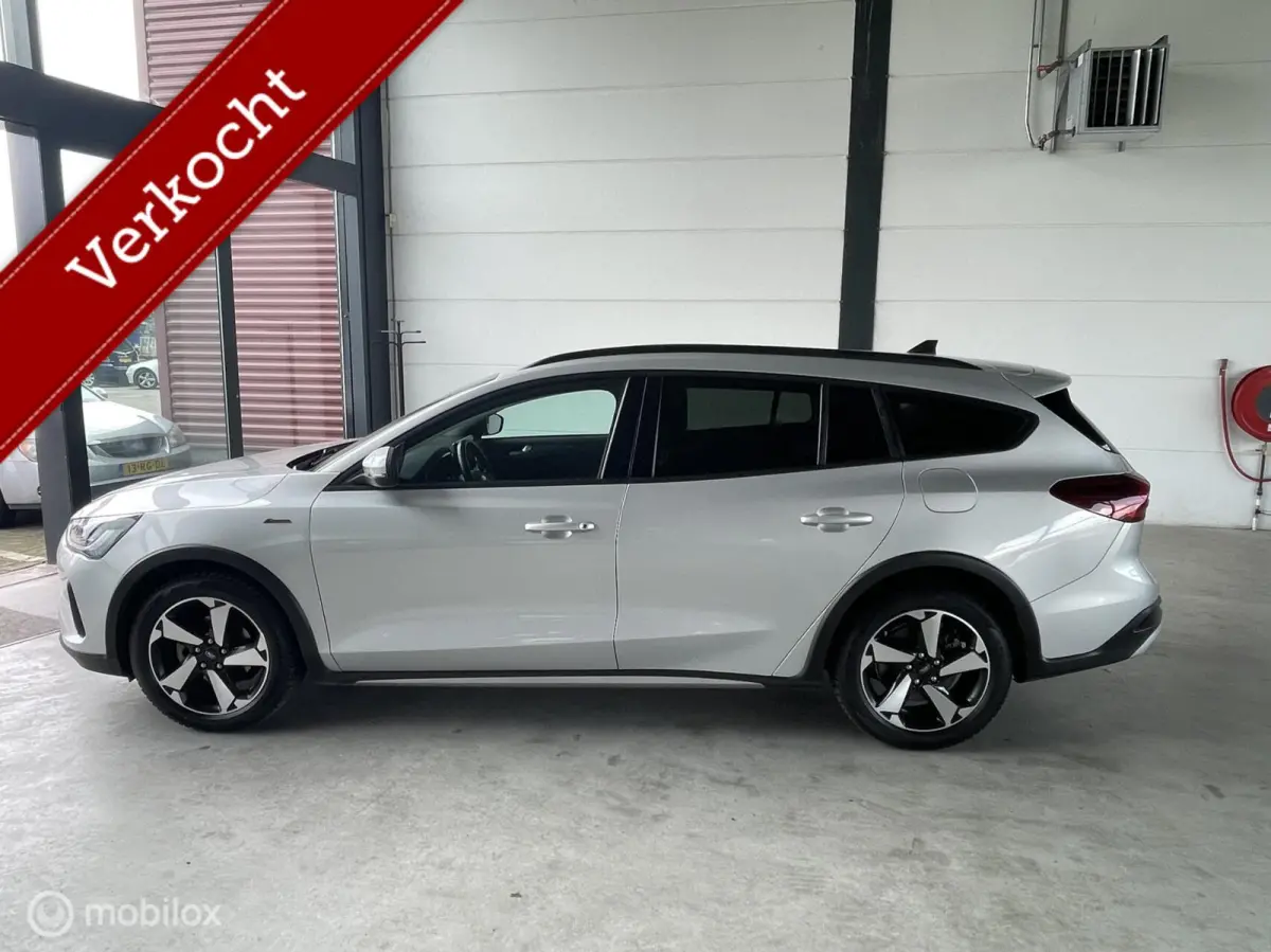 1.0 EcoBoost Hybrid Titanium Styl
