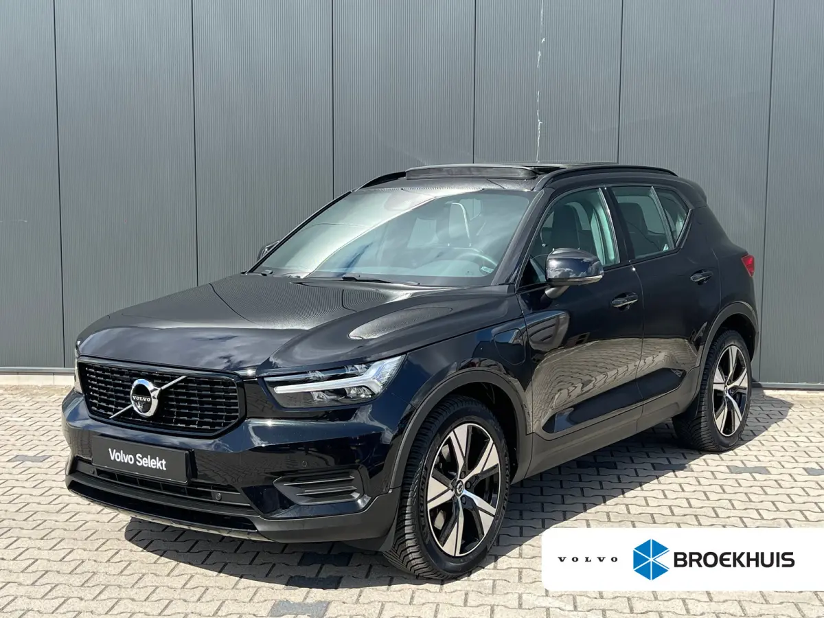 T4 R-Design | Panoramadak | BLIS | 360 Camera | Adaptive Cruise | Harman/Kardon |