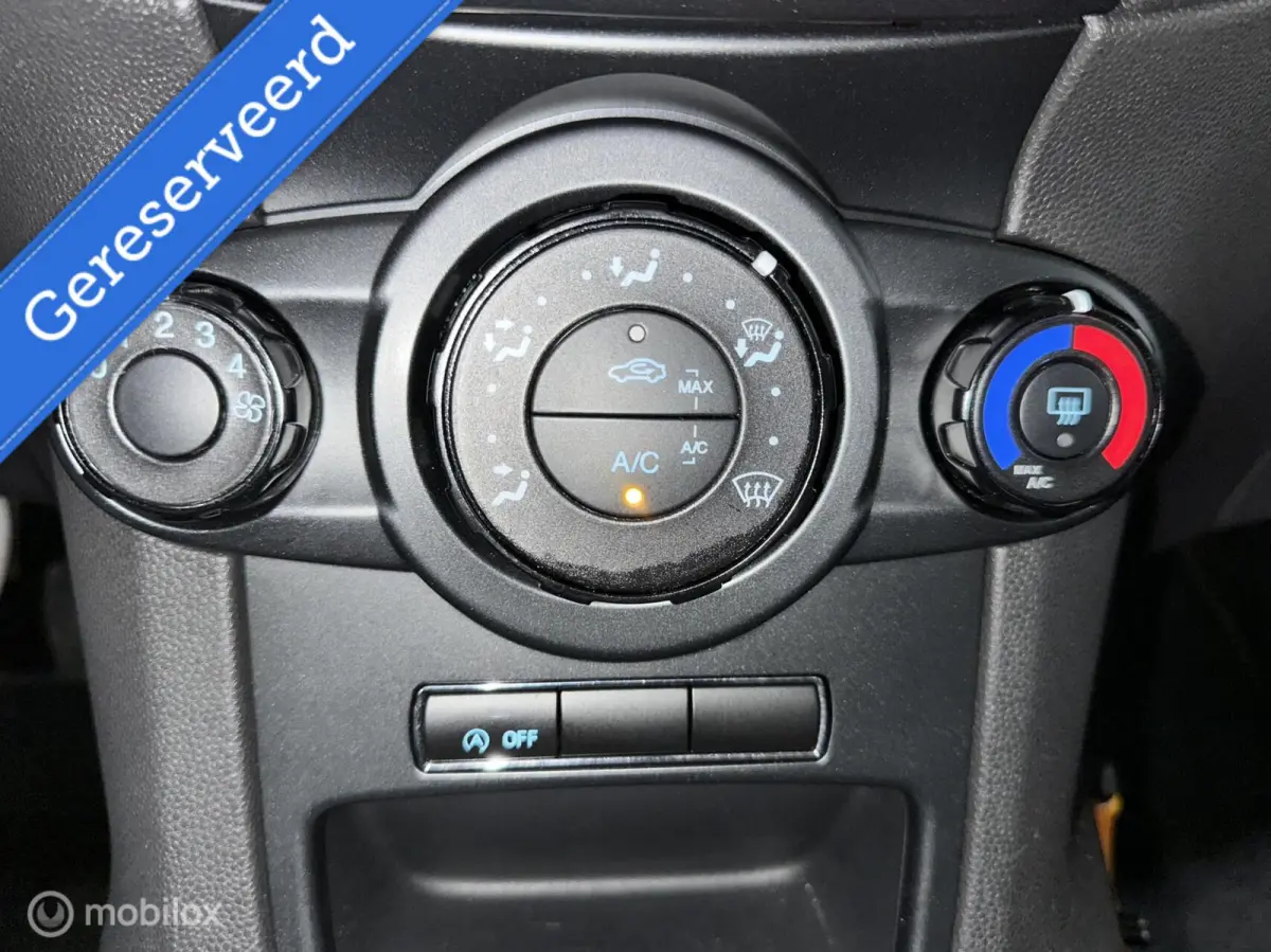 1.0 Style/ Navi/Airco/ Lage km’s /Trekhaak