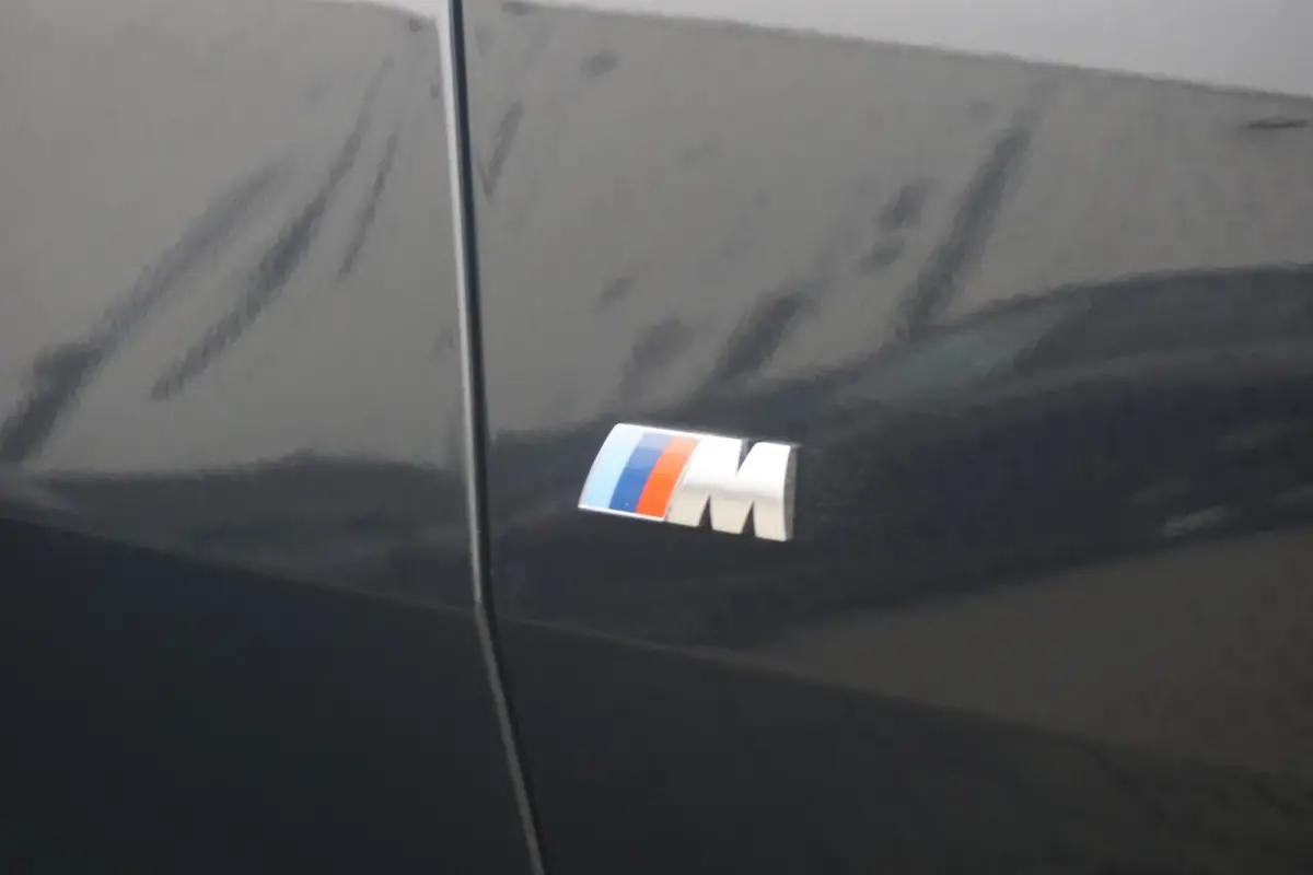M440i xDrive M Sport Pro | Schuif-/kanteldak / Driving Assistant Professional / Head-up / Rondomzicht camera / Harman Kardon / Adaptief M onderstel / Comfort Pack