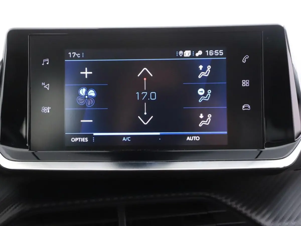 1.2T 130pk Active Pack Nav/Camera/Ecc/Carplay