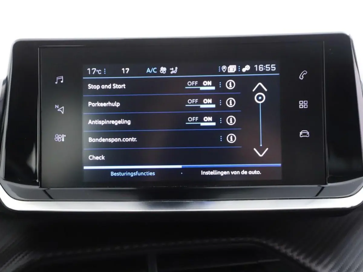 1.2T 130pk Active Pack Nav/Camera/Ecc/Carplay