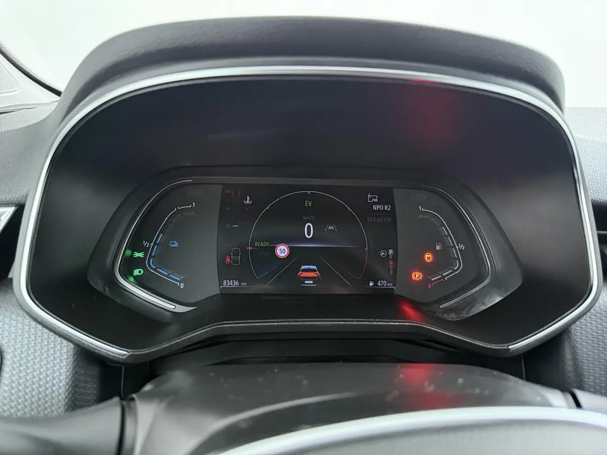 Hybrid 140 Business Zen | Navigatie | Climate Control | Keyless Entry |