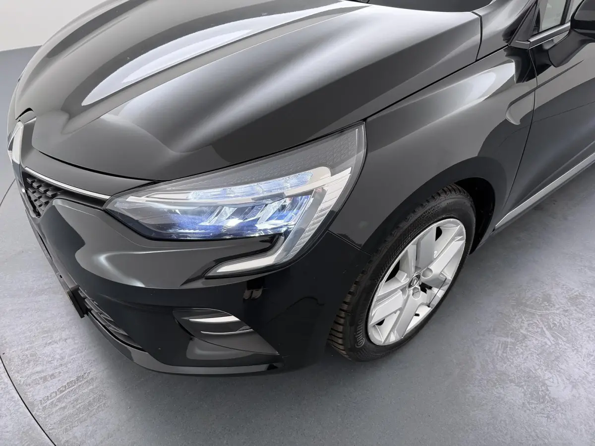 Hybrid 140 Business Zen | Navigatie | Climate Control | Keyless Entry |