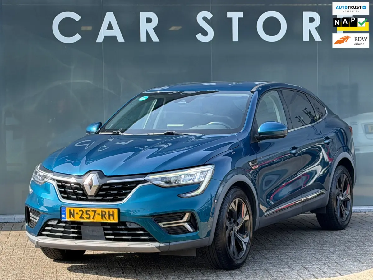 1.6 E-Tech Hybrid 145 Intens Camera, Navi 1E EIGENAAR