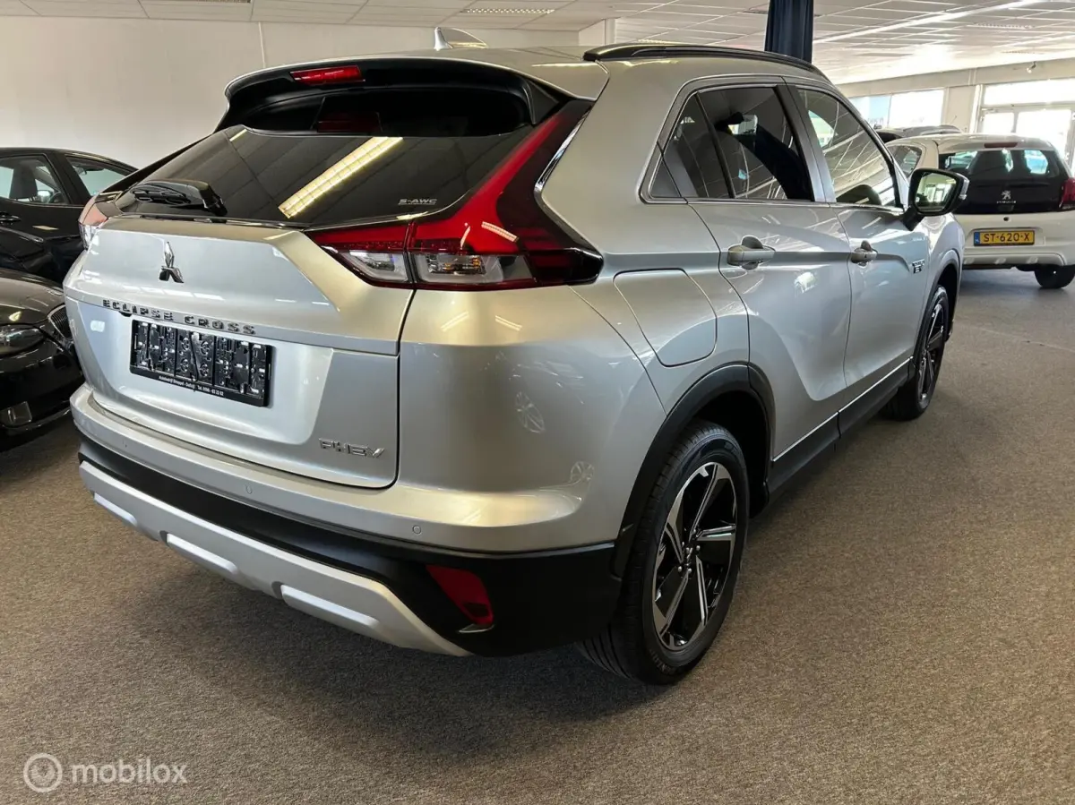 2.4 PHEV Intense+