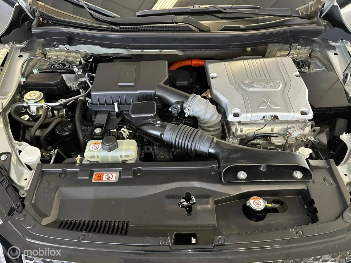 2.4 PHEV Intense+