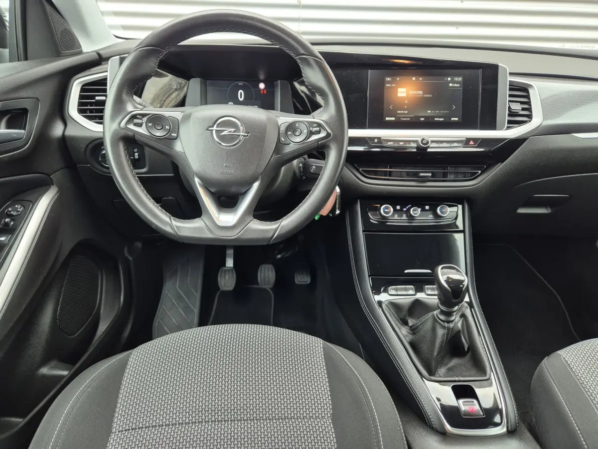 1.2 Turbo Business Edition,Carplay,Afneembare trekhaak,360Camera/parkeersensoren,