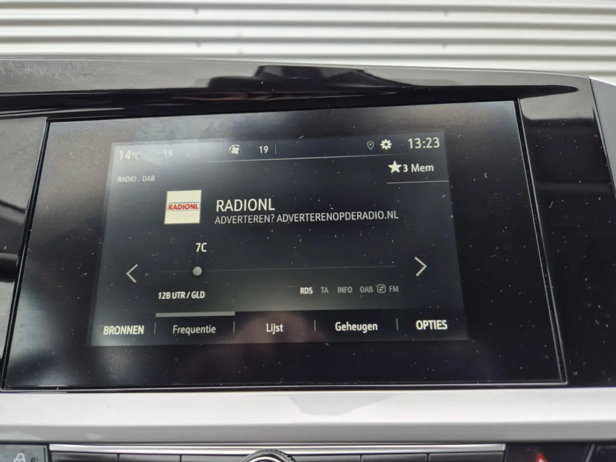1.2 Turbo Business Edition,Carplay,Afneembare trekhaak,360Camera/parkeersensoren,