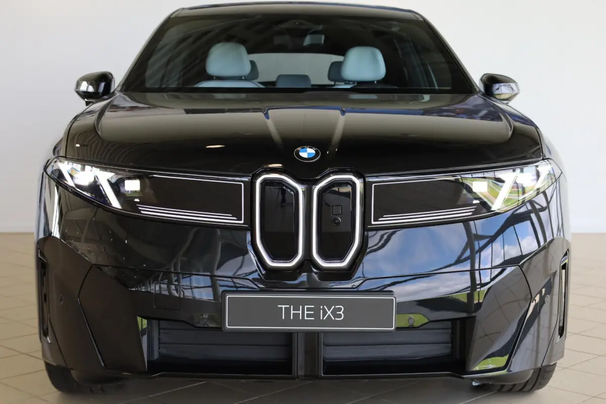 50 xDrive | M Sportpakket | Innovation Pack | Panorama Dak | Elektr. Trekhaak