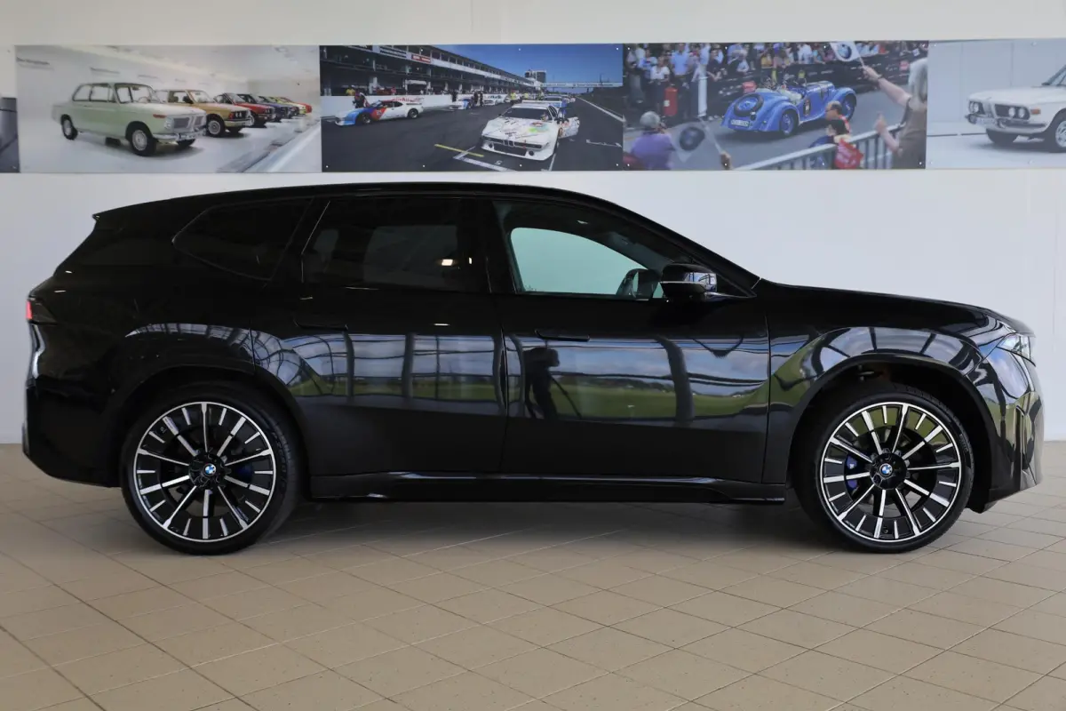 50 xDrive | M Sportpakket | Innovation Pack | Panorama Dak | Elektr. Trekhaak