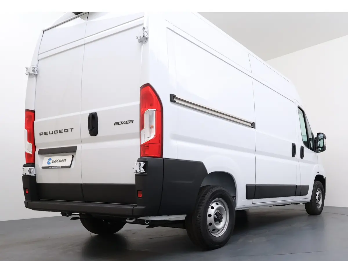 2.2 BlueHDi 140pk L2H2 3.5t | NIEUW BPM VRIJ! | Achteruitrijcamera | Airco (automatisch) | Cruise control