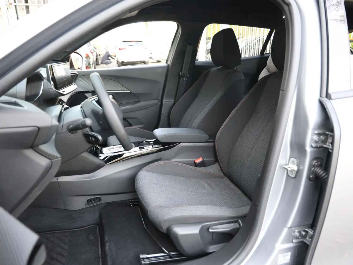 EV Business 54 kWh | 8 JAAR GARANTIE | Navigatie | Climate Control | Cruise Control | LED | Apple Carplay/Android Auto |