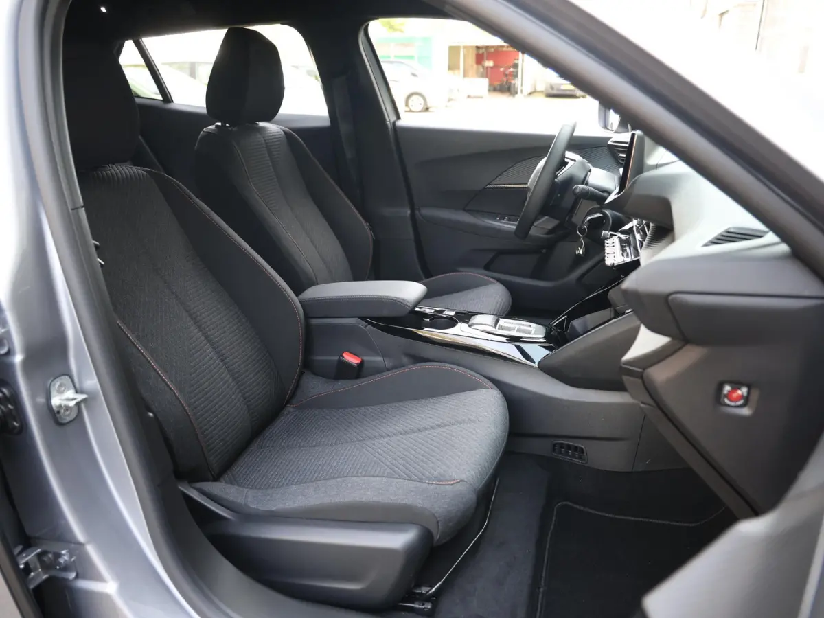 EV Business 54 kWh | 8 JAAR GARANTIE | Navigatie | Climate Control | Cruise Control | LED | Apple Carplay/Android Auto |