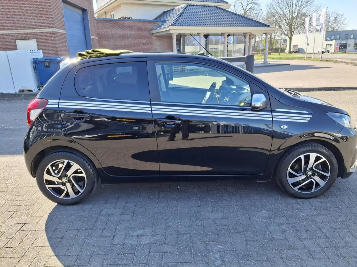 1.0 e-VTi Allure TOP! CABRIODAK