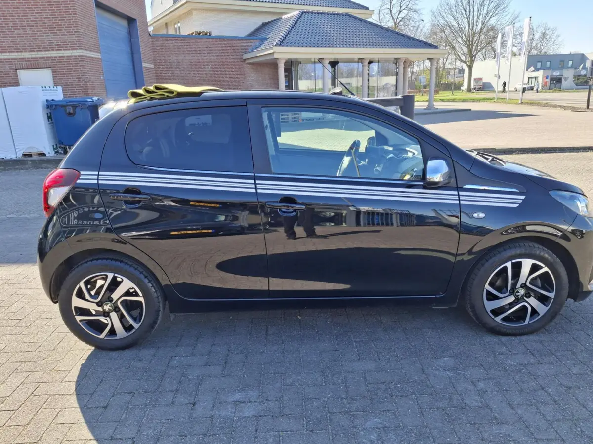 1.0 e-VTi Allure TOP! CABRIODAK