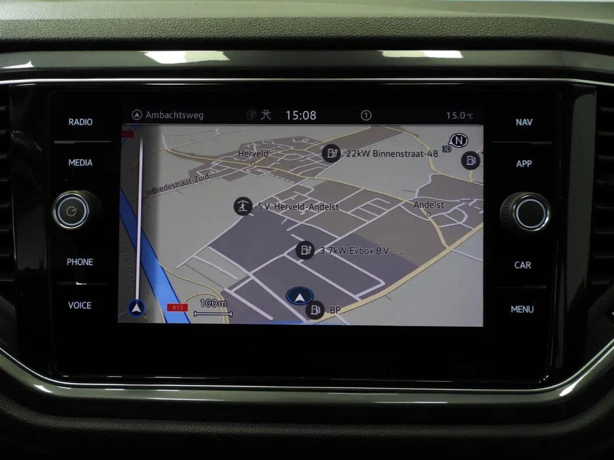 1.5 TSI Sport NAVI/CAMERA/VIRTUAL/LED/TREKH./17"LMV!