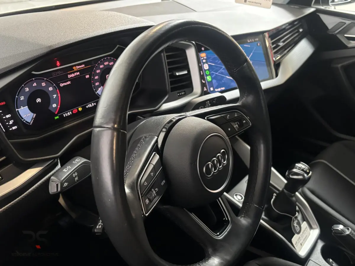 Citycarver 30 TFSI 110 pk Epic | Virtual | Keyless | CarPlay | Clima | Cruise | DAB | LED | 17" | Privacy Glass | 1e Eig | Org NL |