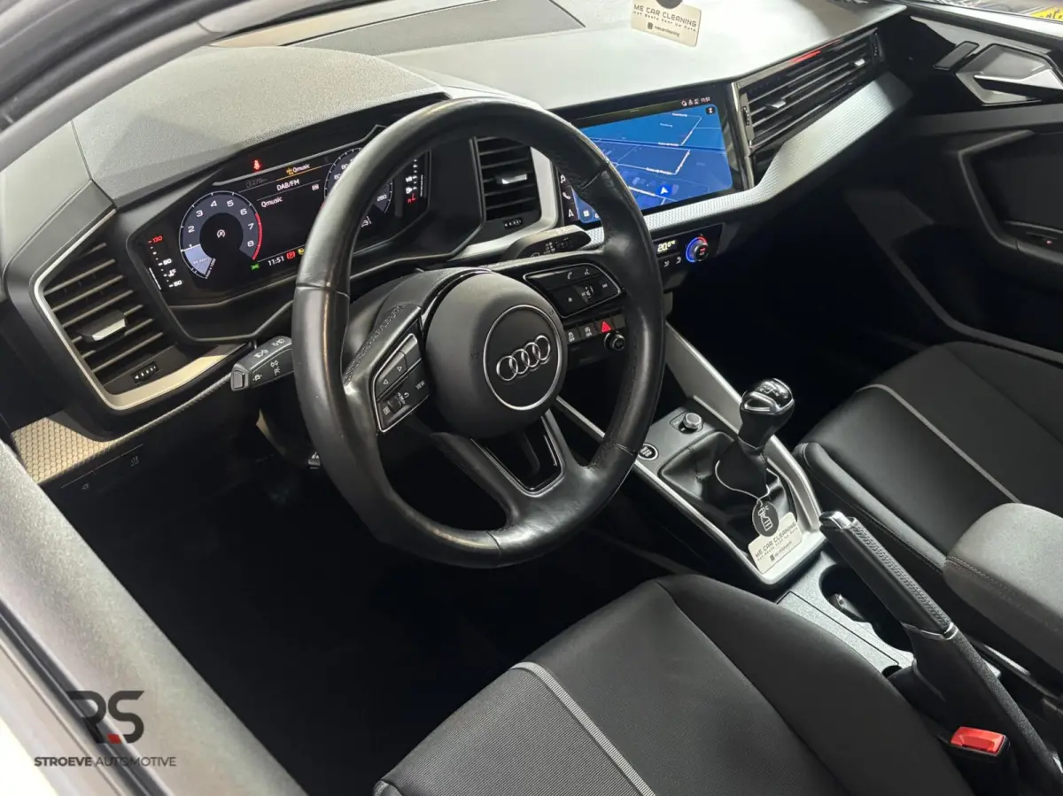 Citycarver 30 TFSI 110 pk Epic | Virtual | Keyless | CarPlay | Clima | Cruise | DAB | LED | 17" | Privacy Glass | 1e Eig | Org NL |