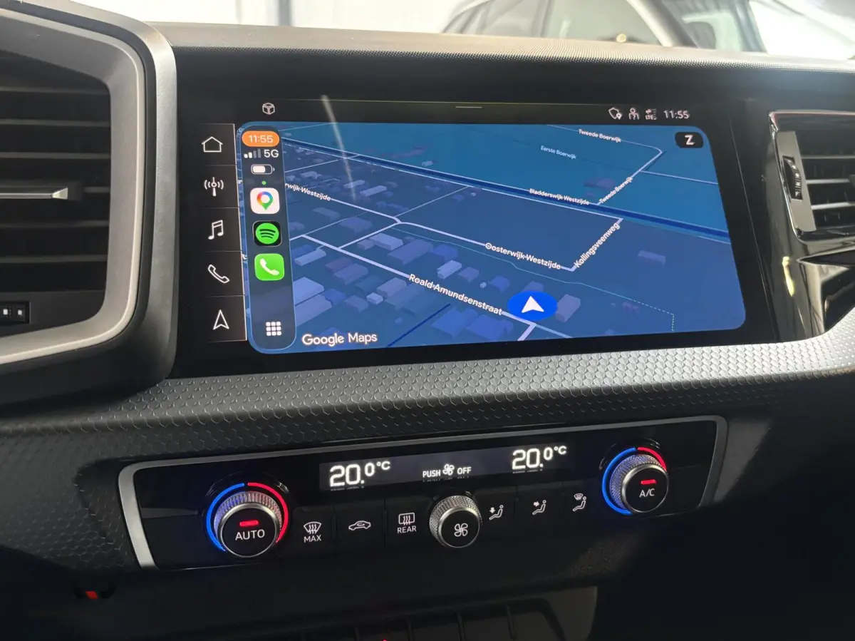 Citycarver 30 TFSI 110 pk Epic | Virtual | Keyless | CarPlay | Clima | Cruise | DAB | LED | 17" | Privacy Glass | 1e Eig | Org NL |