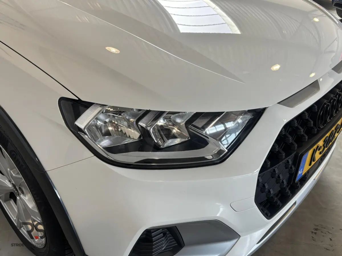 Citycarver 30 TFSI 110 pk Epic | Virtual | Keyless | CarPlay | Clima | Cruise | DAB | LED | 17" | Privacy Glass | 1e Eig | Org NL |