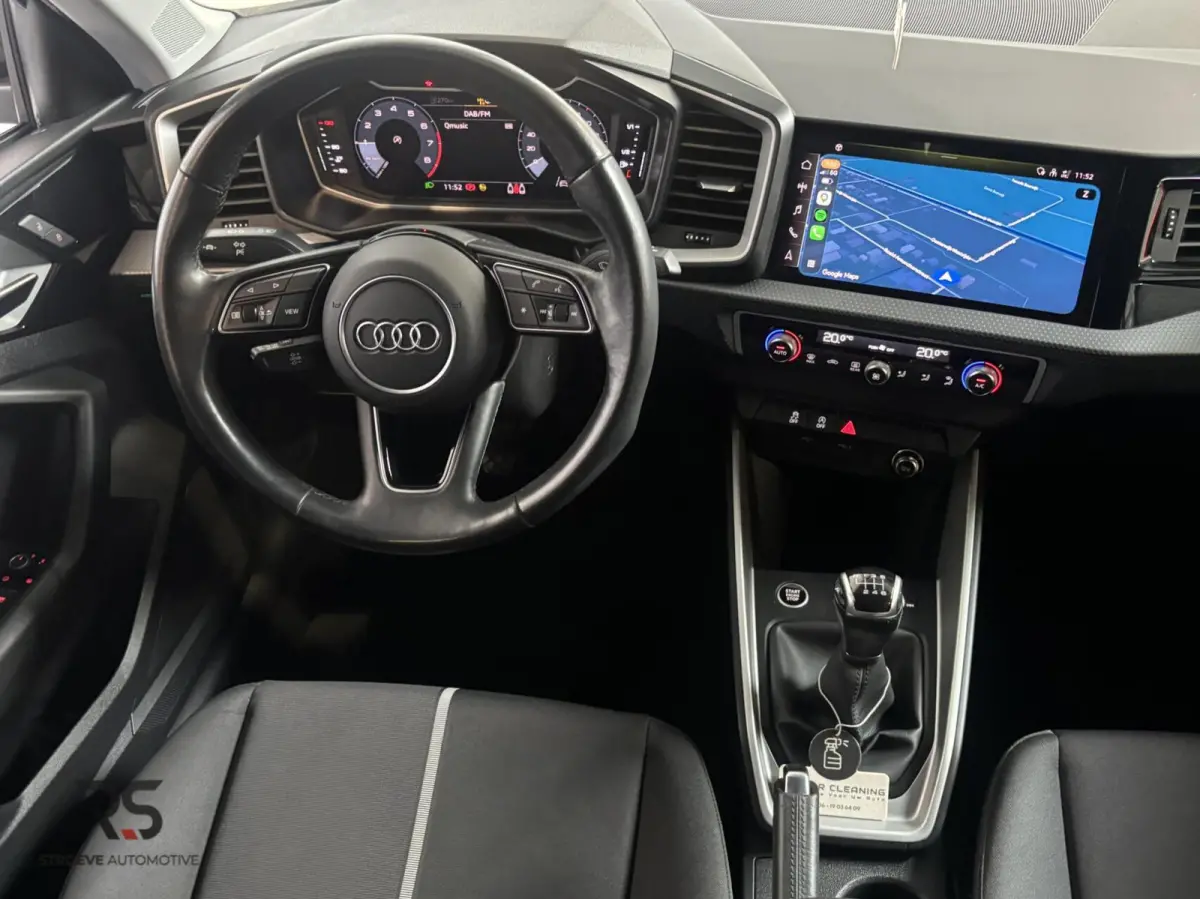 Citycarver 30 TFSI 110 pk Epic | Virtual | Keyless | CarPlay | Clima | Cruise | DAB | LED | 17" | Privacy Glass | 1e Eig | Org NL |