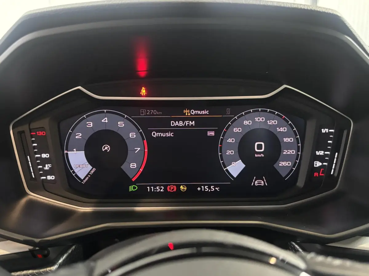 Citycarver 30 TFSI 110 pk Epic | Virtual | Keyless | CarPlay | Clima | Cruise | DAB | LED | 17" | Privacy Glass | 1e Eig | Org NL |