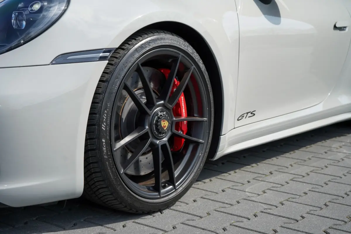 992 3.0 Carrera GTS | Krijt | Pano | Bose | Sportuitlaat