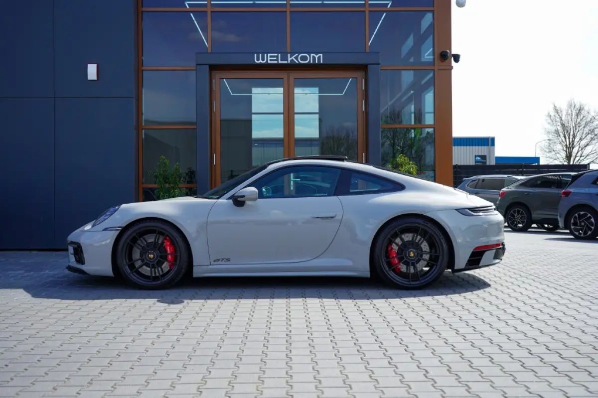 992 3.0 Carrera GTS | Krijt | Pano | Bose | Sportuitlaat