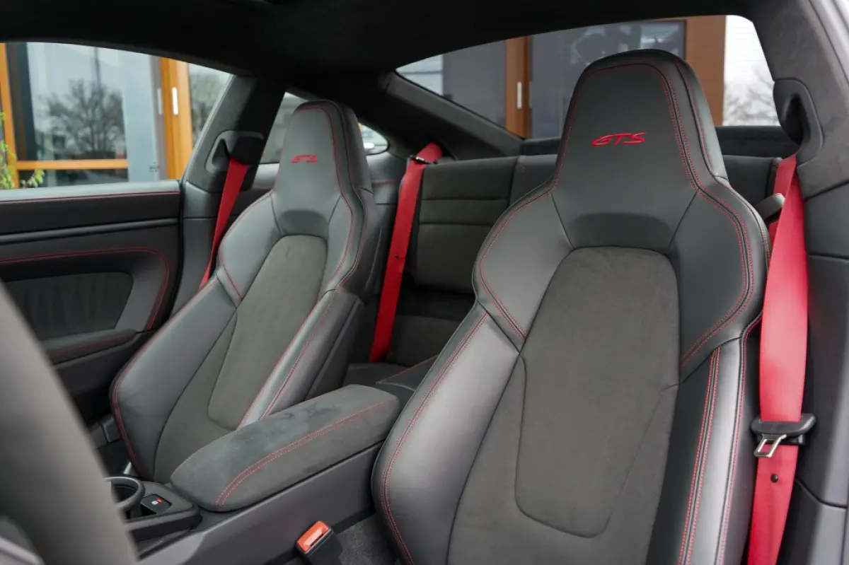 992 3.0 Carrera GTS | Krijt | Pano | Bose | Sportuitlaat
