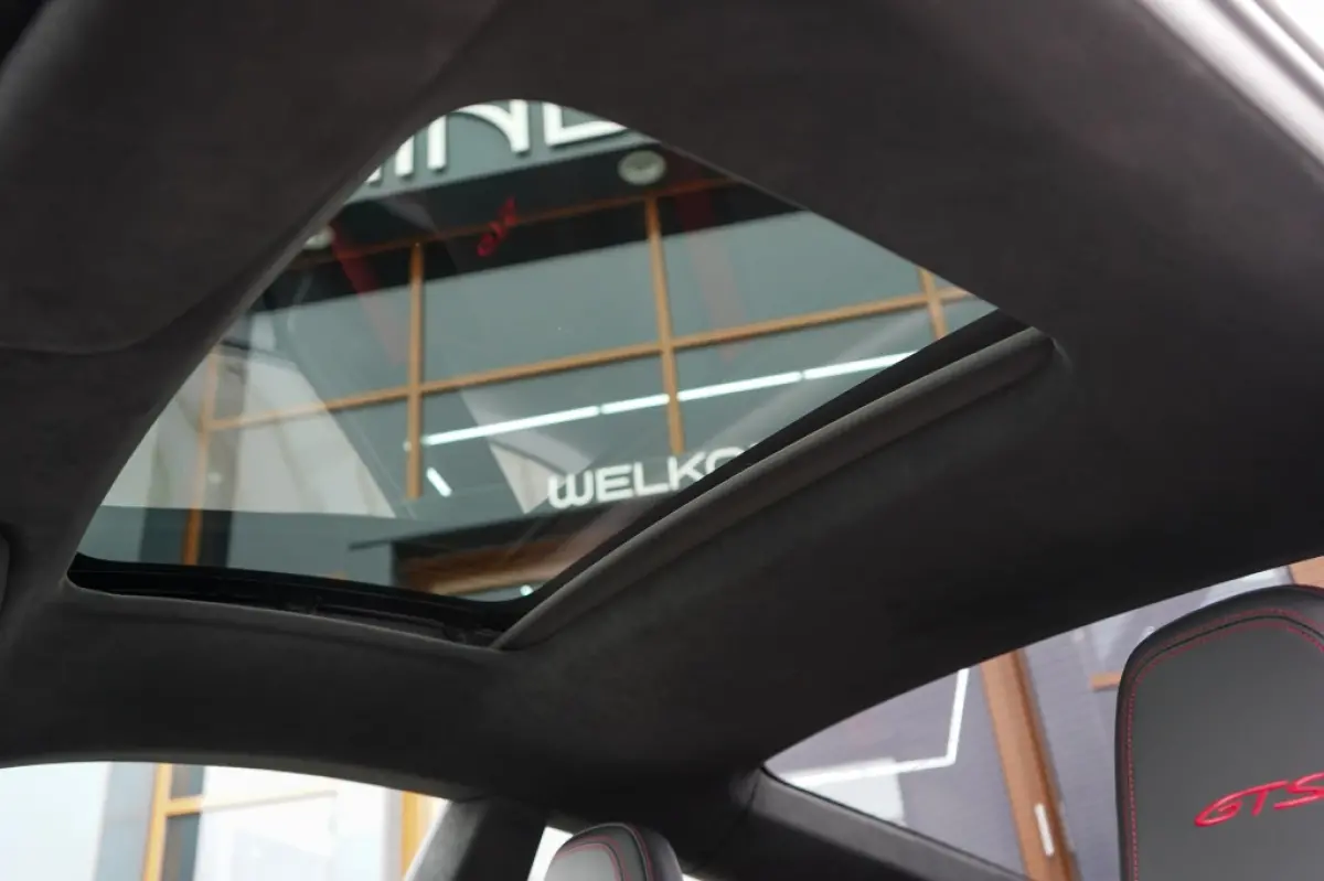 992 3.0 Carrera GTS | Krijt | Pano | Bose | Sportuitlaat