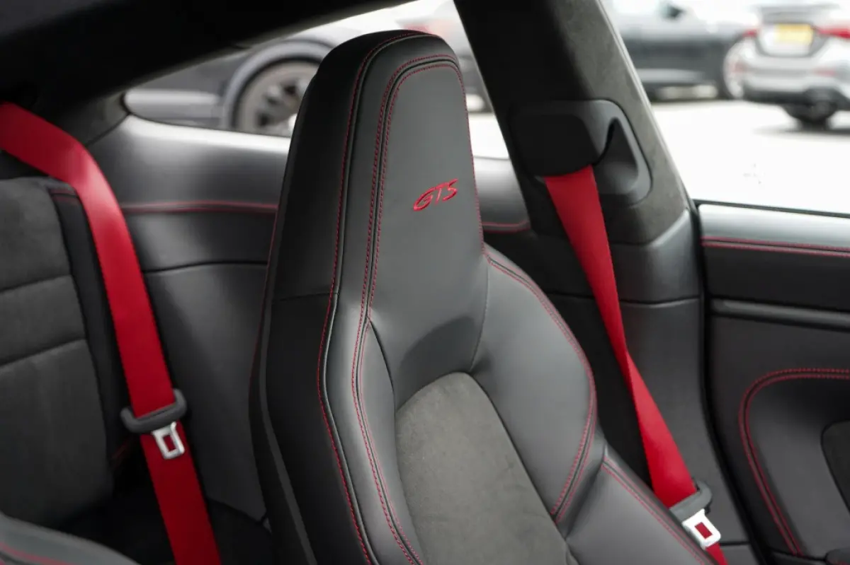 992 3.0 Carrera GTS | Krijt | Pano | Bose | Sportuitlaat