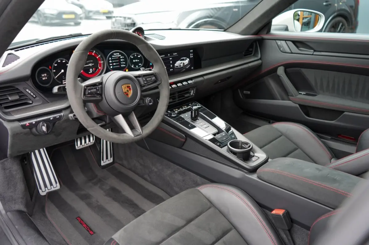 992 3.0 Carrera GTS | Krijt | Pano | Bose | Sportuitlaat