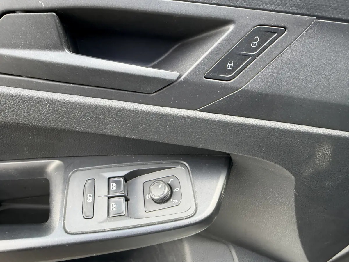 2.0 TDI Euro 6 Business CarPlay/trekhaak/clima