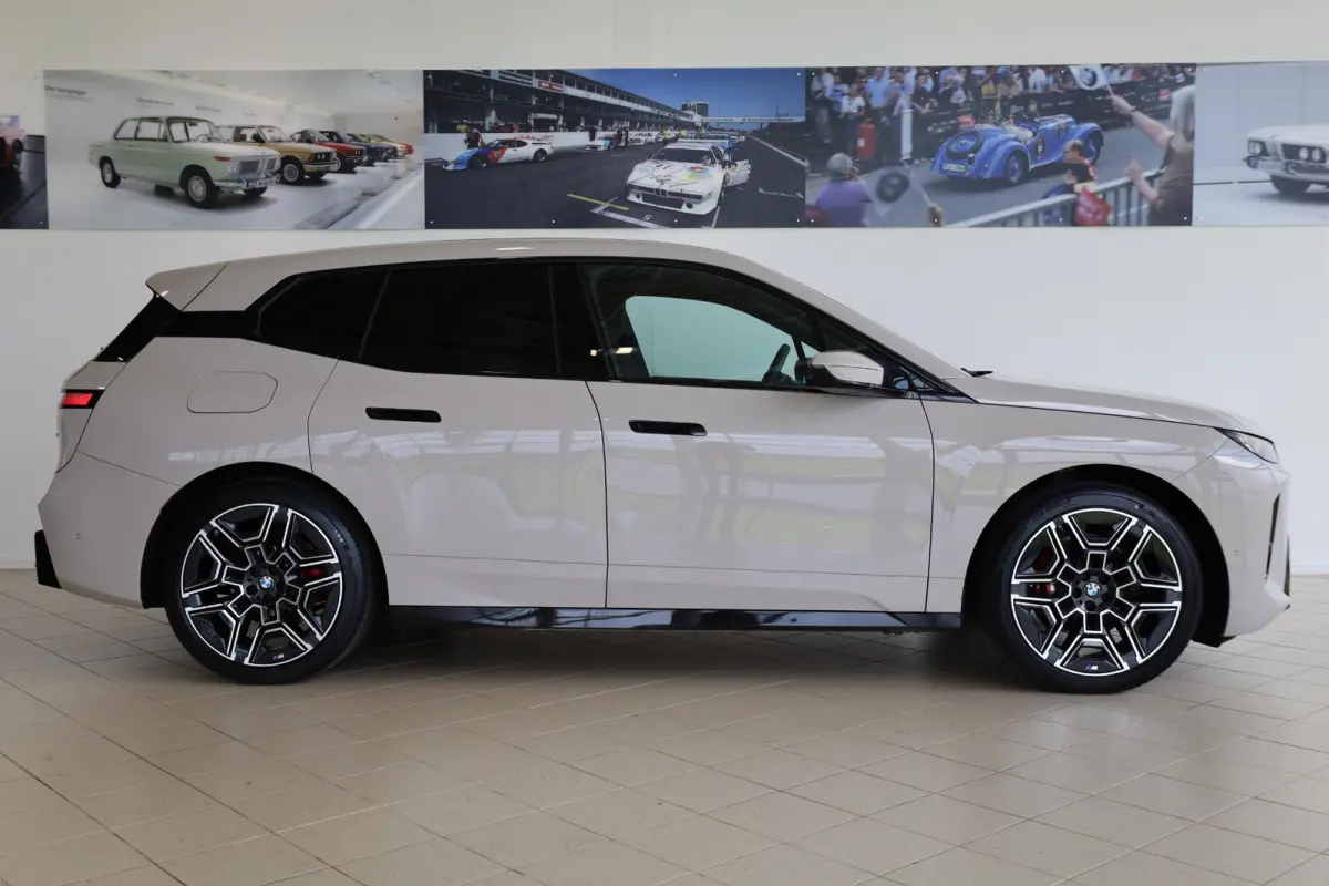 xDrive60 | M Sportpakket Pro | Harman/Kardon | SOH 100% | Driving Assistant Professional | Trekhaak