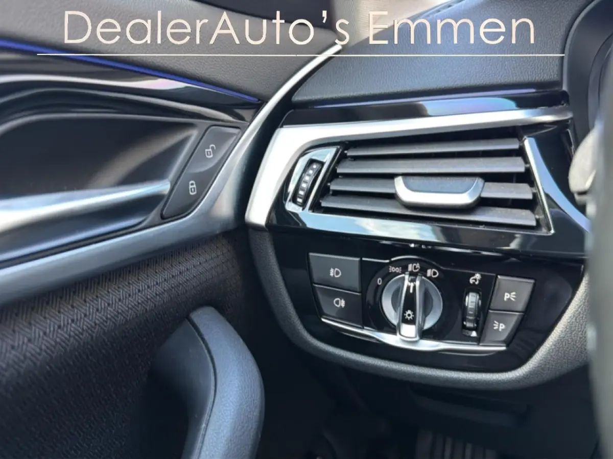 530e iPerformance ECC LMV NAVI LED