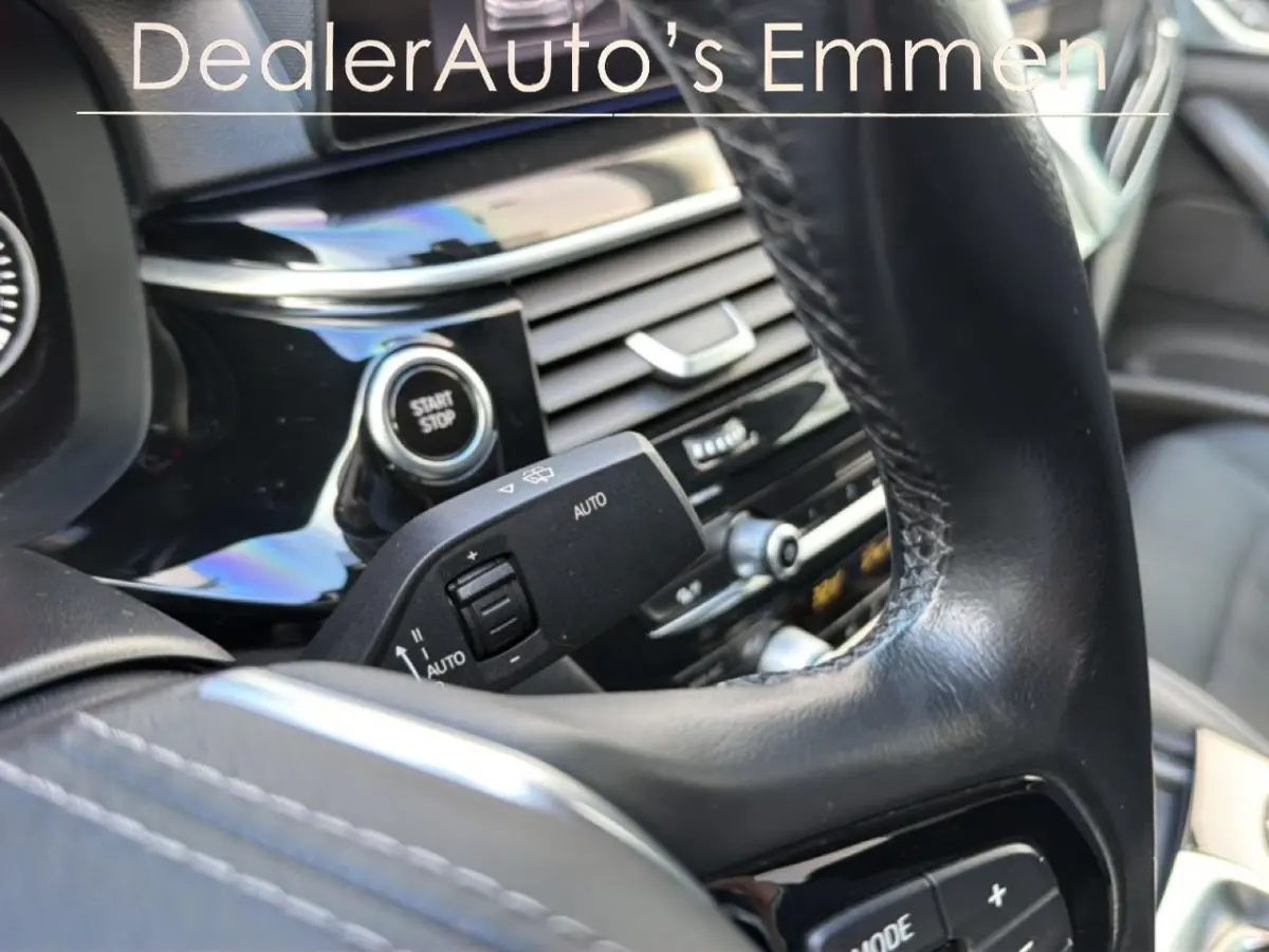 530e iPerformance ECC LMV NAVI LED