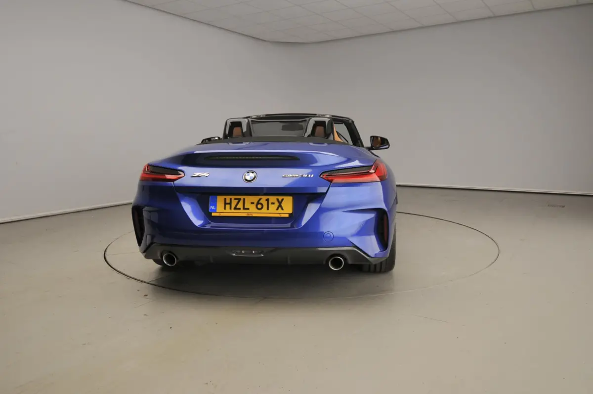 sDrive30i | M-Sportpakket | LED | Leder | Navigatie | Windscherm | Stoelverwarming | M-zetels | DAB | Hifi speakers | Alu 18 inch