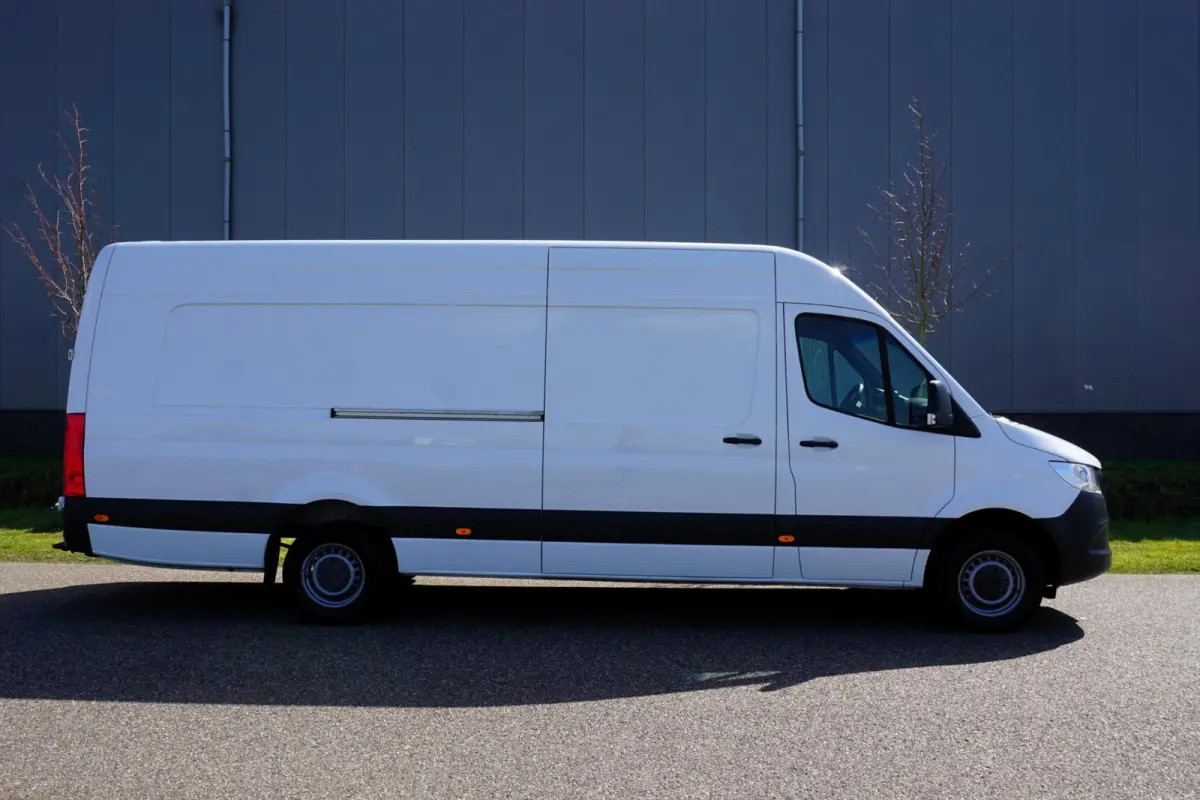 317 1.9 CDI L4H2 in Topstaat |Camera |Cruise |Navi |Extra lang |470 cm laadruimte |1e eigenaar |170 PK |EURO6 |Trekhaak