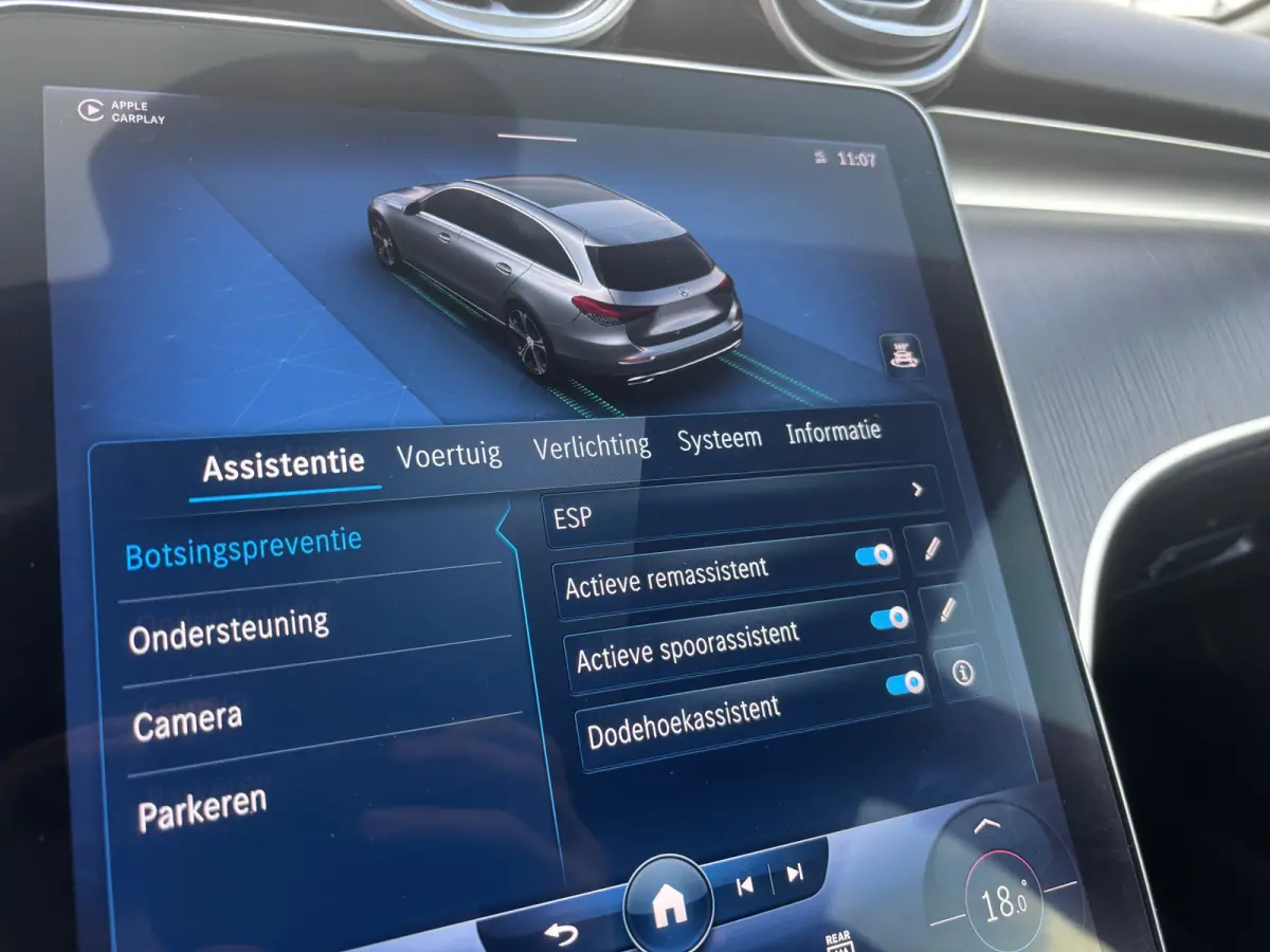220 d 4MATIC Luxury Line | Inklapbare Trekhaak | Sfeerverlichting | Stoelverwarming | Apple Carplay