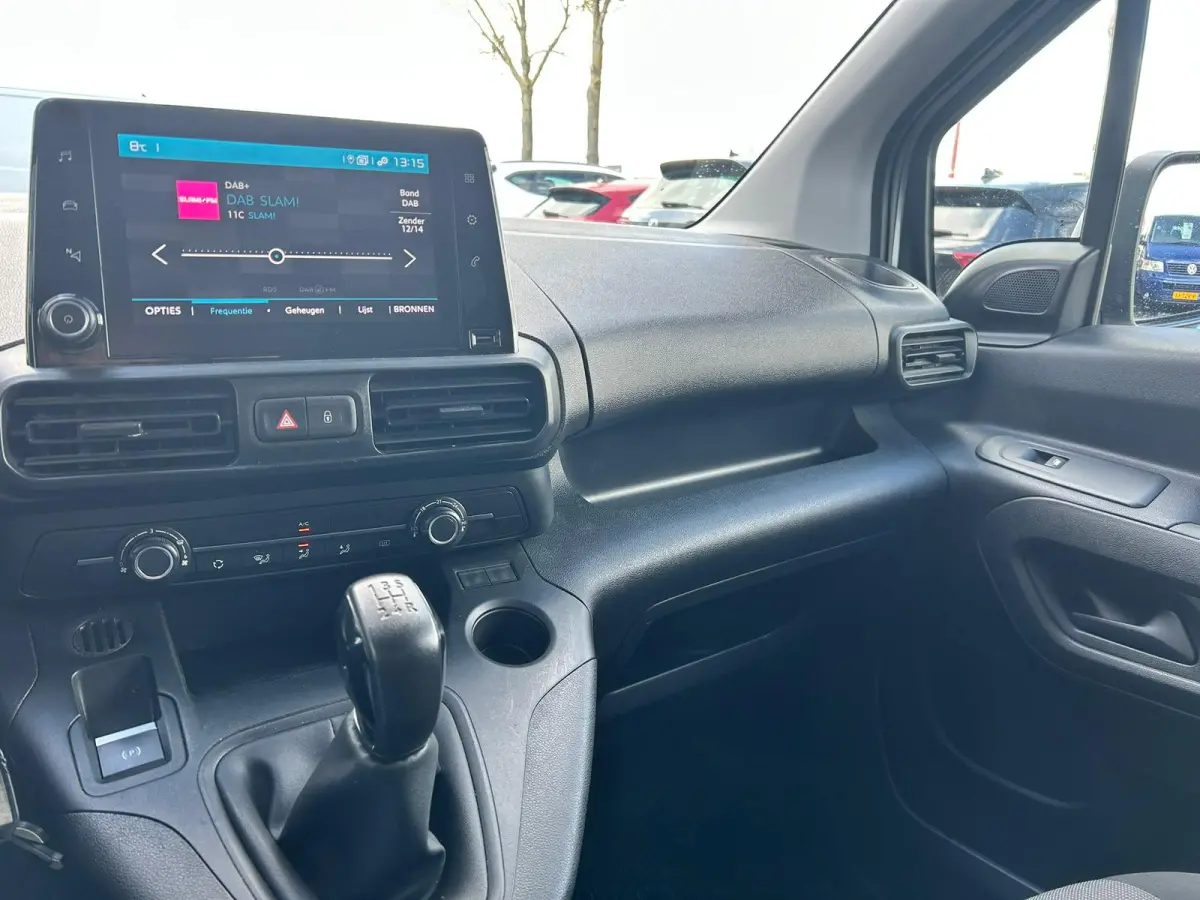 1.5 BlueHDI Club XL | Apple Carplay | Navi | Cruise | Airco