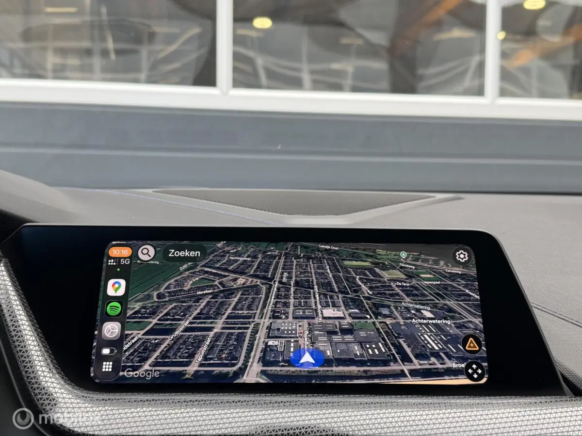 220i M Sport Panodak Kuipstoelen Harman Kardon Virtaul Navi Carplay Camera