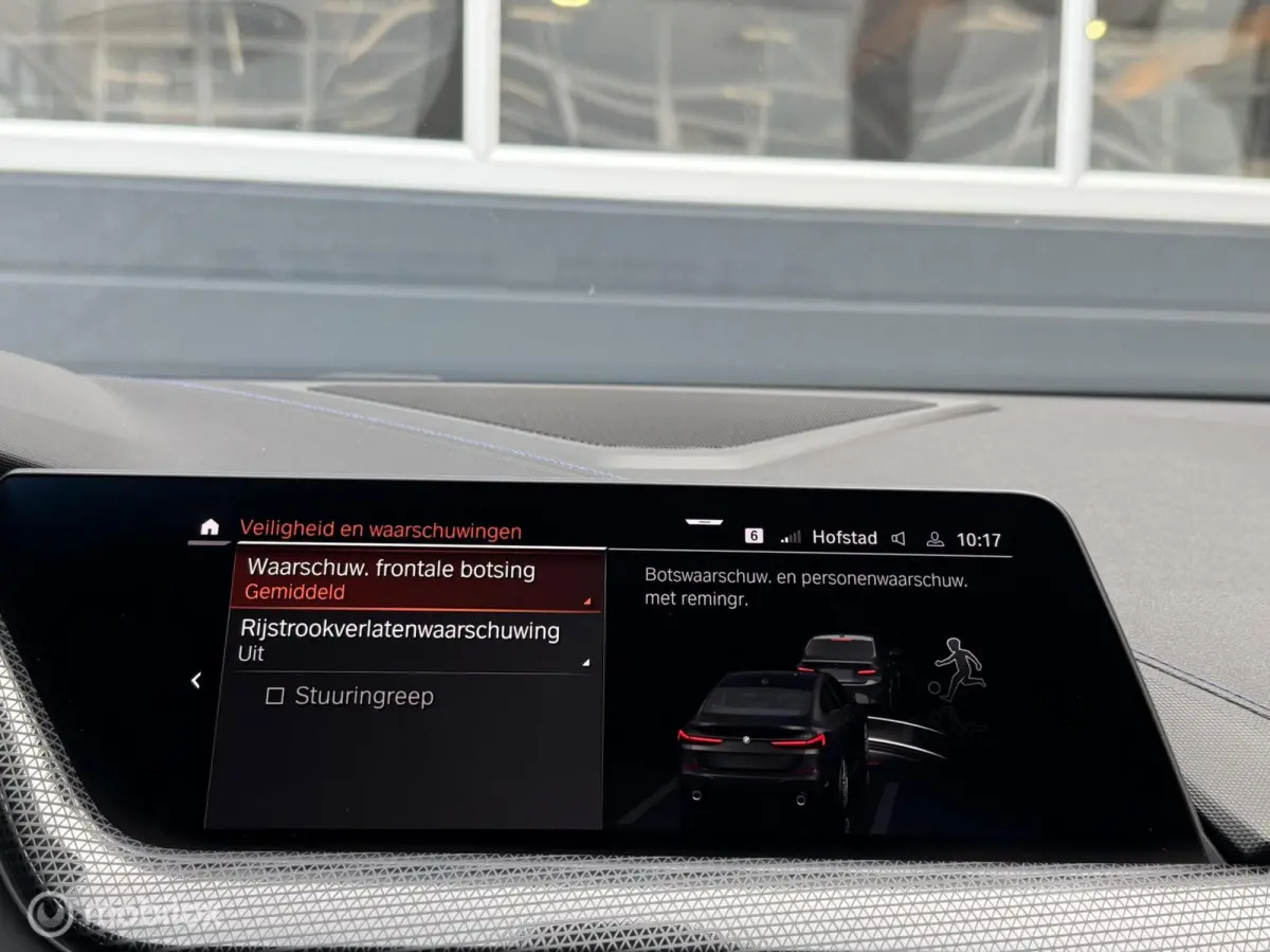 220i M Sport Panodak Kuipstoelen Harman Kardon Virtaul Navi Carplay Camera