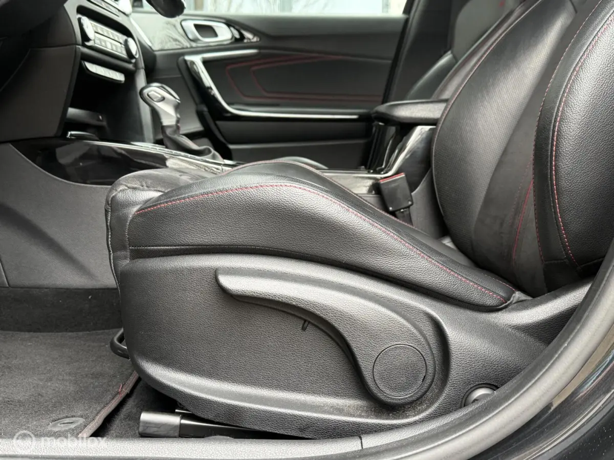 1.6 T-GDI GT Schuifdak Alcantara ACC Navi Carplay Camera JBL