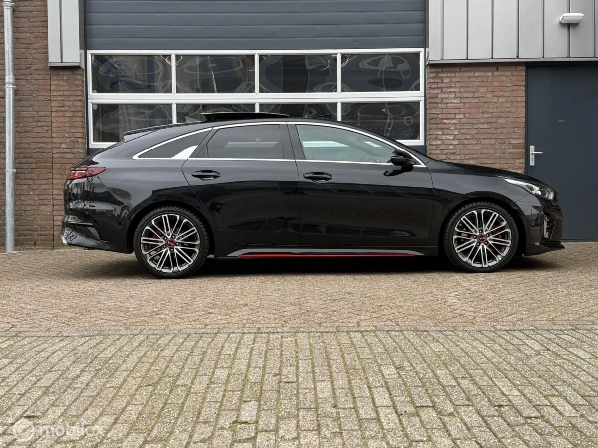 1.6 T-GDI GT Schuifdak Alcantara ACC Navi Carplay Camera JBL