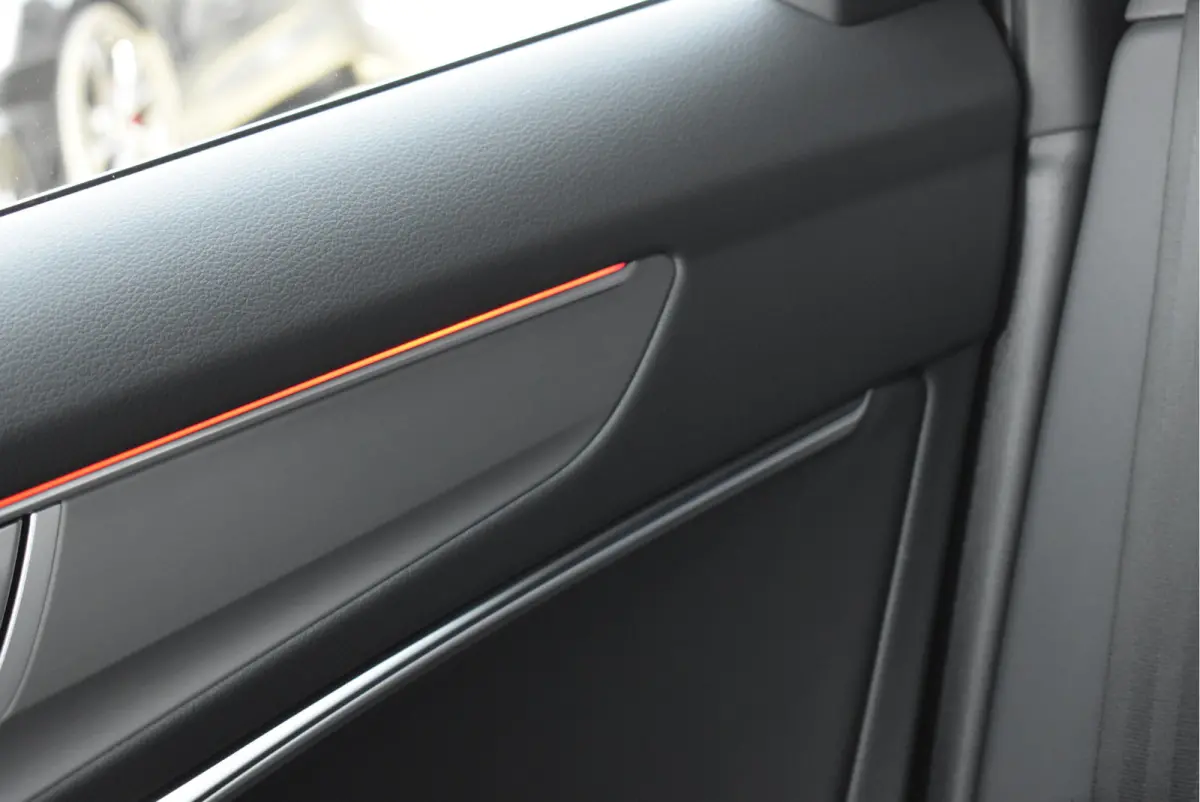50 TFSI e Quattro S-Line Pano Matrix Leder Trekhaak S6 Diffusor 21 Inch
